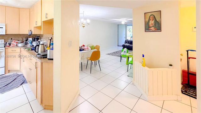 1101 NE 191st St H108, Miami, FL 33179