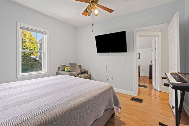 6 Rowell Ave, Beverly, MA 01915