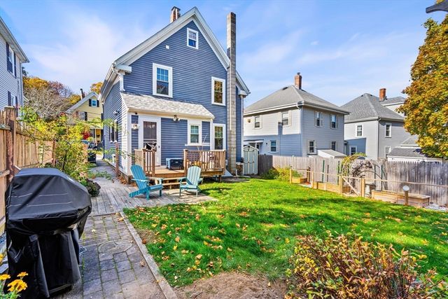 6 Rowell Ave, Beverly, MA 01915