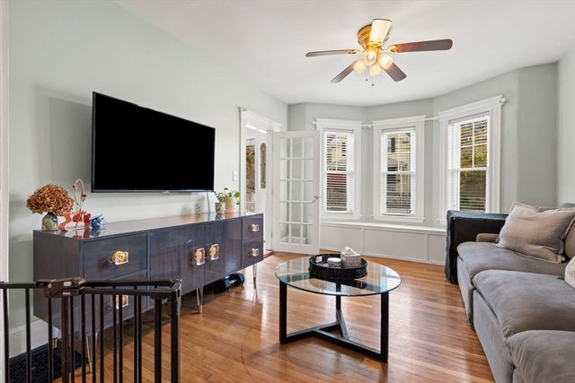 6 Rowell Ave, Beverly, MA 01915