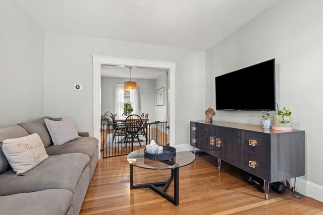 6 Rowell Ave, Beverly, MA 01915