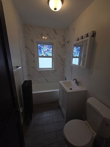 32 Boutwell 2, Boston, MA 02122