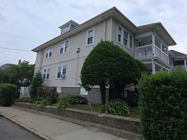 32 Boutwell 2, Boston, MA 02122