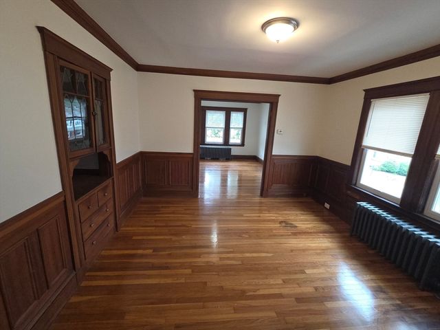32 Boutwell 2, Boston, MA 02122
