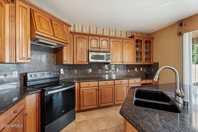 14975 W WETHERSFIELD Road, Surprise, AZ 85379