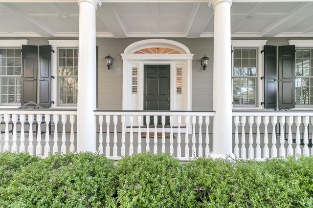 64 Sowell Street, Mount Pleasant, SC 29464