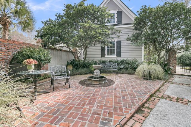 64 Sowell Street, Mount Pleasant, SC 29464