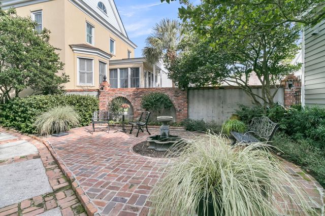 64 Sowell Street, Mount Pleasant, SC 29464