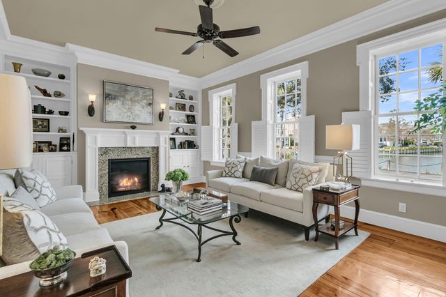 64 Sowell Street, Mount Pleasant, SC 29464