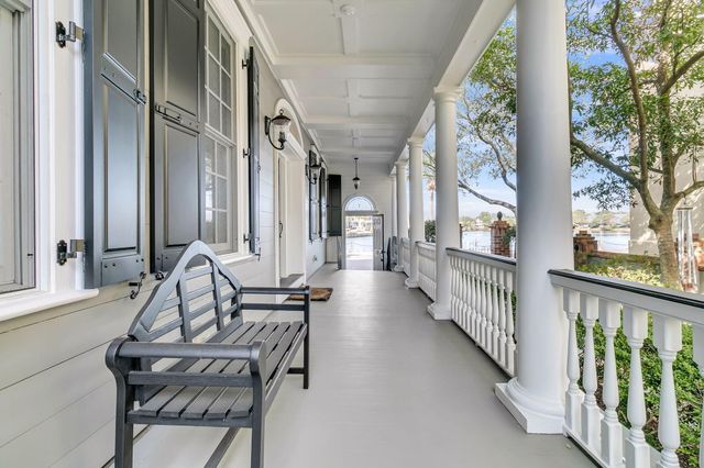 64 Sowell Street, Mount Pleasant, SC 29464