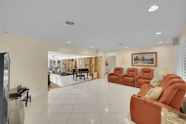 2920 NE 23rd Street, Pompano Beach, FL 33062