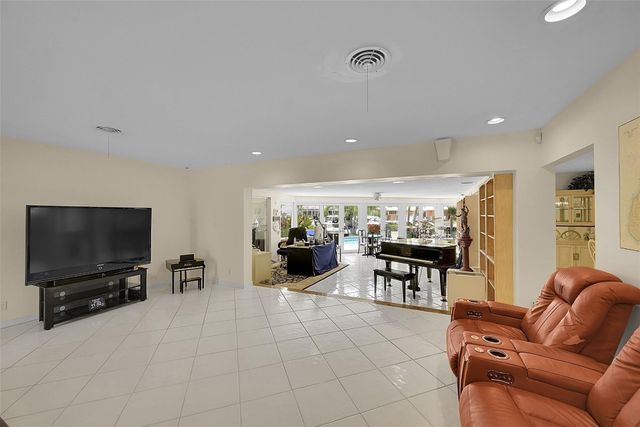 2920 NE 23rd Street, Pompano Beach, FL 33062