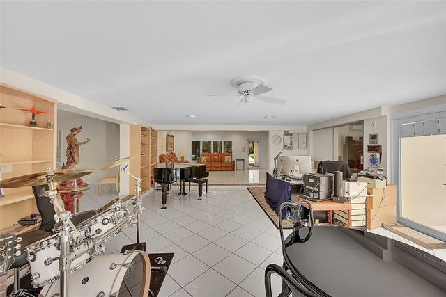 2920 NE 23rd Street, Pompano Beach, FL 33062