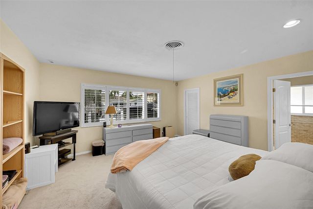 2920 NE 23rd Street, Pompano Beach, FL 33062