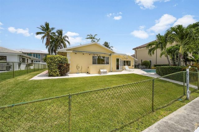 2920 NE 23rd Street, Pompano Beach, FL 33062