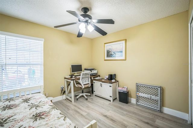 2404 OLD NANTUCKET COURT 57, Sun City Center, FL 33573