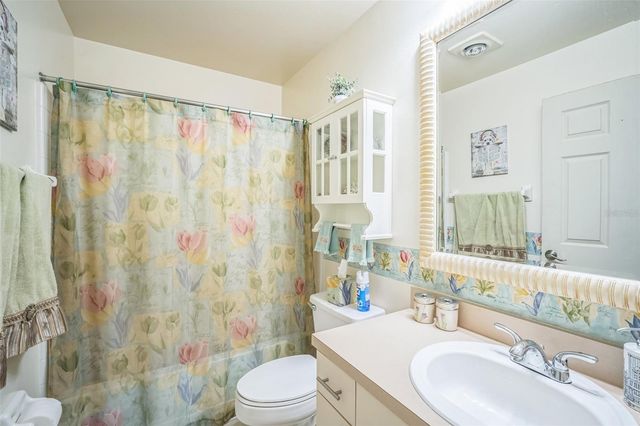 2404 OLD NANTUCKET COURT 57, Sun City Center, FL 33573