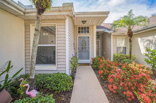 2404 OLD NANTUCKET COURT 57, Sun City Center, FL 33573