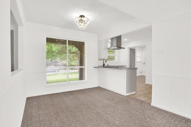 800 Glen Key Street, Denison, TX 75020