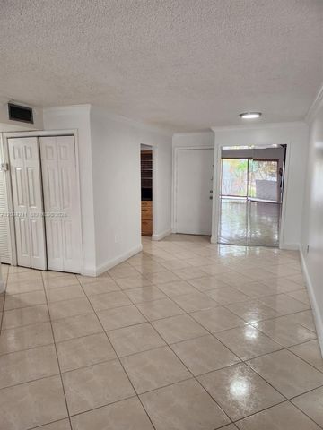 1725 W 60th Street F202, Hialeah, FL 33012