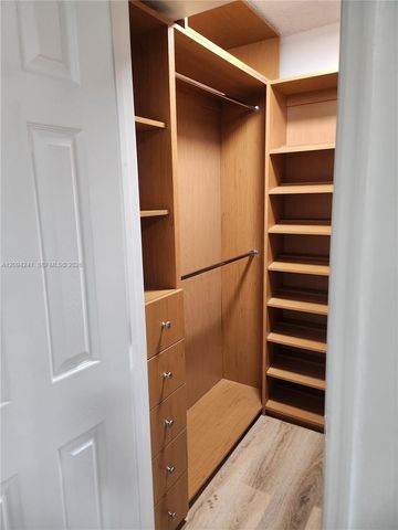 1725 W 60th Street F202, Hialeah, FL 33012