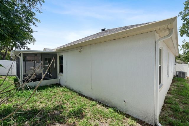 656 WHITETAIL LOOP, Apopka, FL 32703
