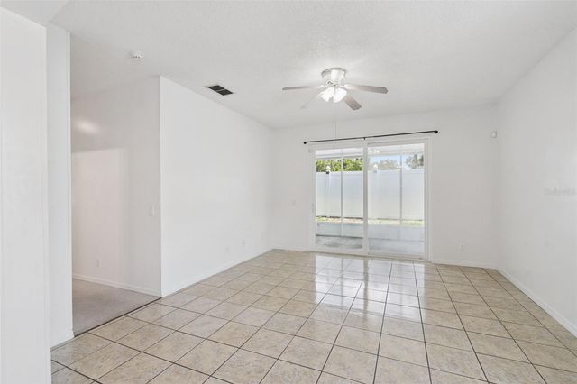 656 WHITETAIL LOOP, Apopka, FL 32703