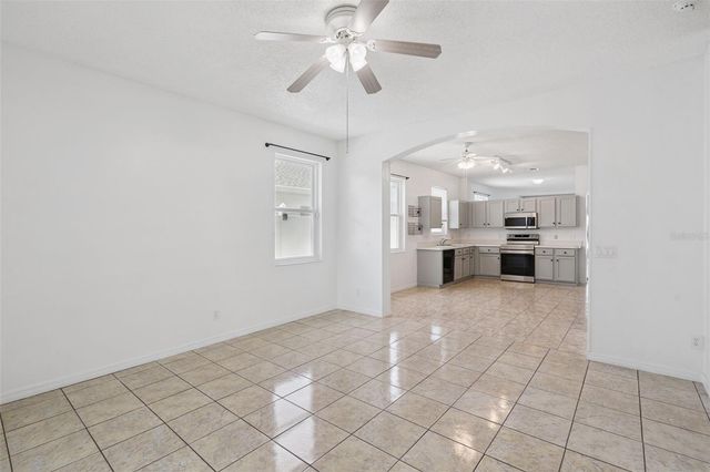 656 WHITETAIL LOOP, Apopka, FL 32703