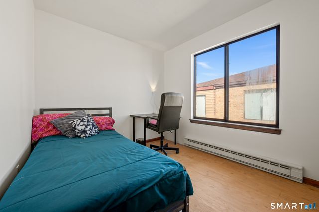 112 Bond Street 3E, Hartford, CT 06114