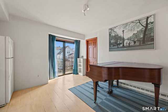 112 Bond Street 3E, Hartford, CT 06114