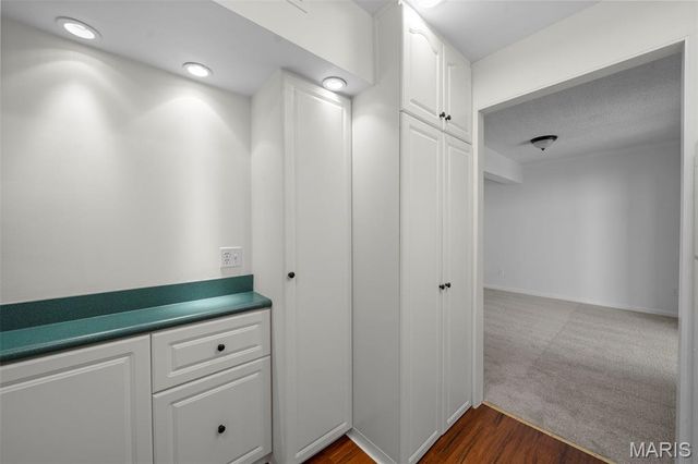8932 Cardinal Terrace, St Louis, MO 63144