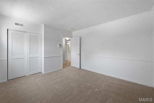 8932 Cardinal Terrace, St Louis, MO 63144