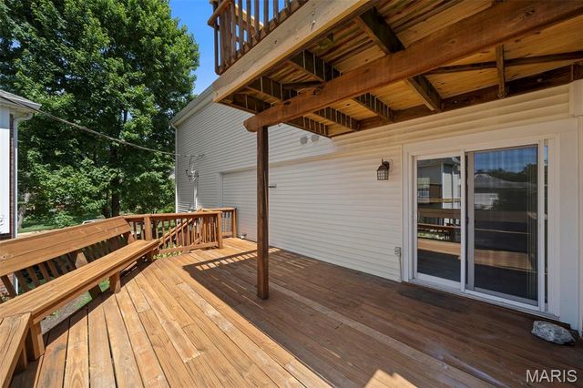 8932 Cardinal Terrace, St Louis, MO 63144