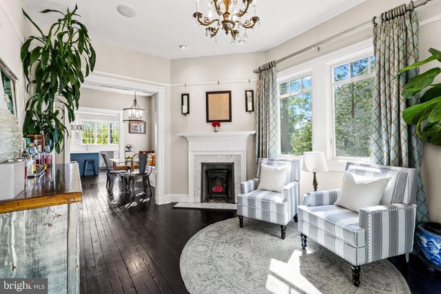 18 BEAUMONT AVE, Catonsville, MD 21228