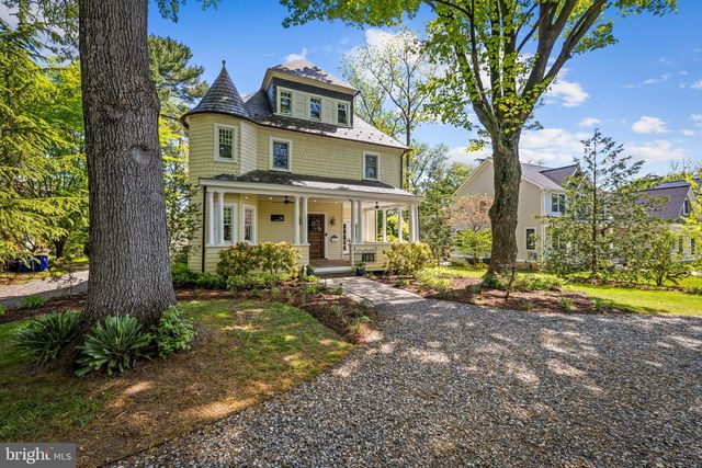 18 BEAUMONT AVE, Catonsville, MD 21228
