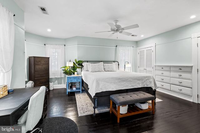 18 BEAUMONT AVE, Catonsville, MD 21228