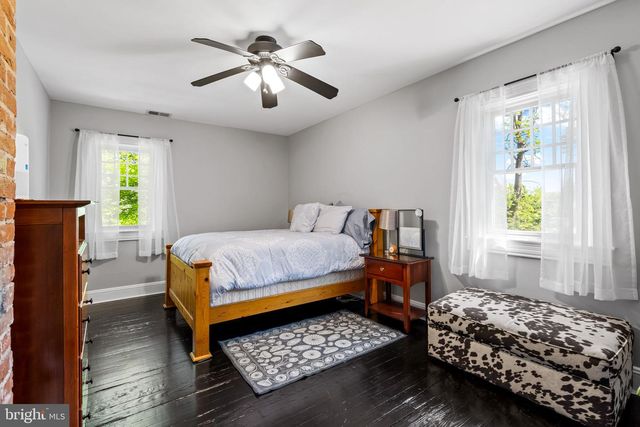 18 BEAUMONT AVE, Catonsville, MD 21228