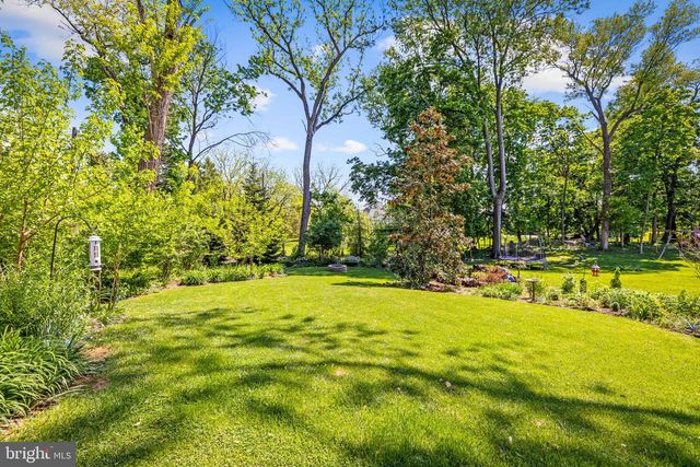 18 BEAUMONT AVE, Catonsville, MD 21228