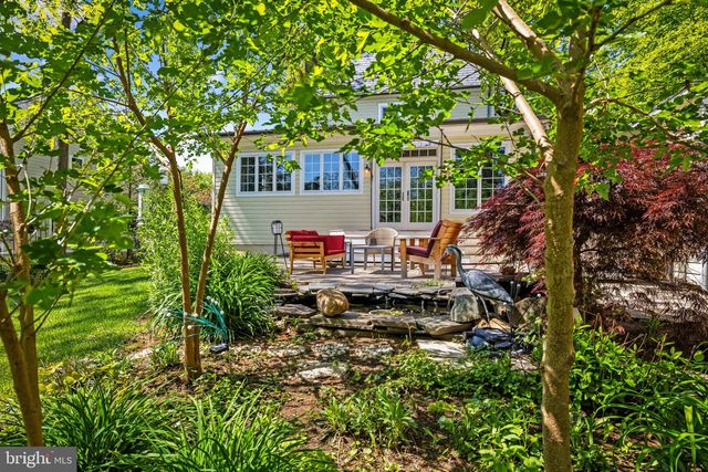 18 BEAUMONT AVE, Catonsville, MD 21228