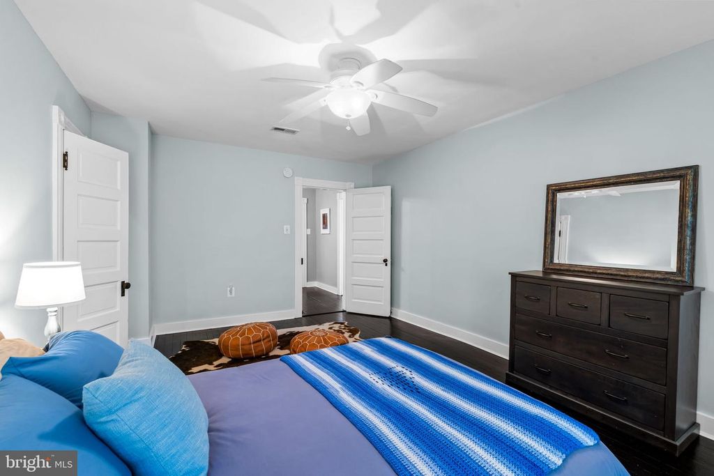 Image 71 of property listing at 18 BEAUMONT AVE, Catonsville, MD 21228