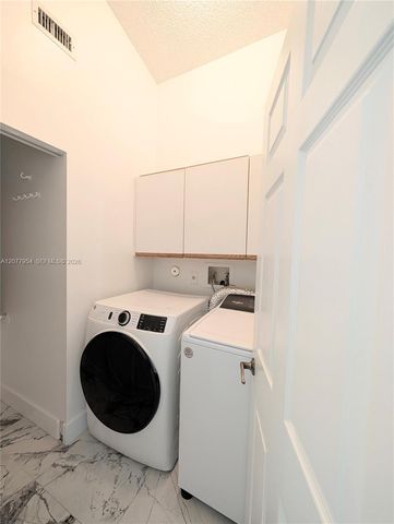 10321 NW 17th Court, Plantation, FL 33322