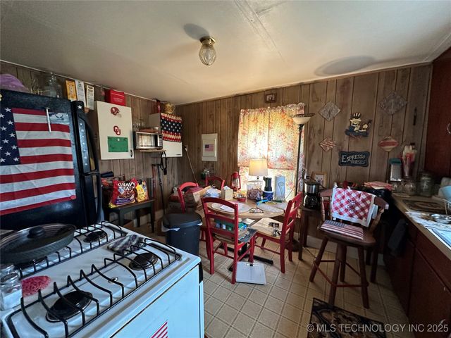 501 W Elm Street, Fort Gibson, OK 74434