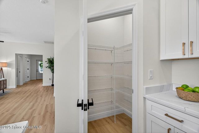 8426 E 98th Avenue, Vero Beach, FL 32967