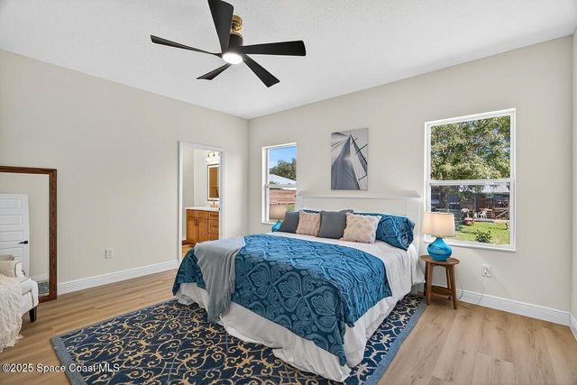 8426 E 98th Avenue, Vero Beach, FL 32967