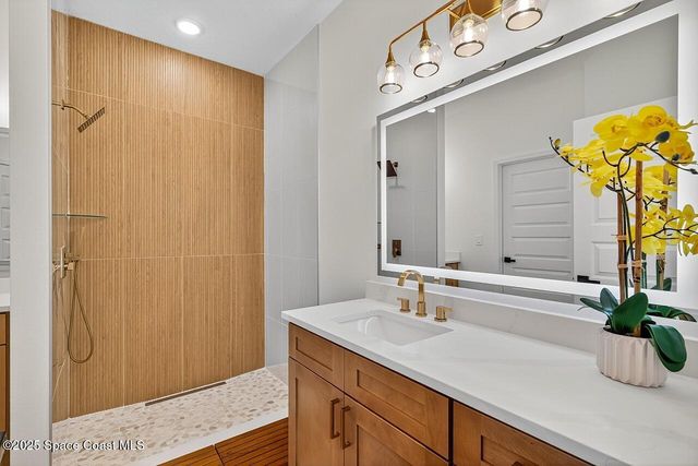 8426 E 98th Avenue, Vero Beach, FL 32967