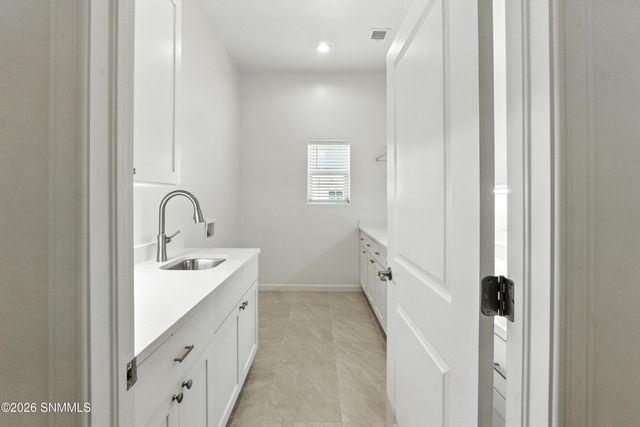 6225 Belvedere Loop, Las Cruces, NM 88012