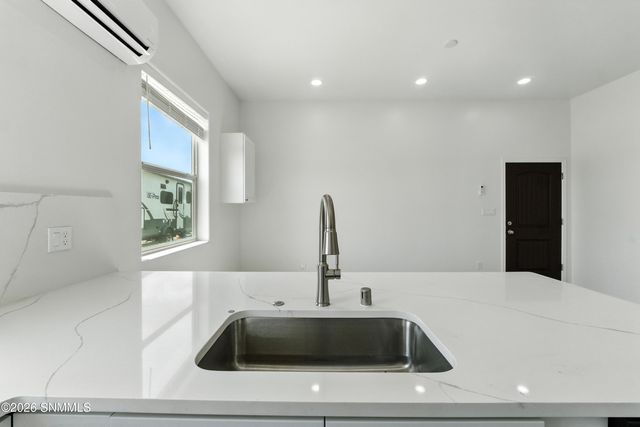 6225 Belvedere Loop, Las Cruces, NM 88012