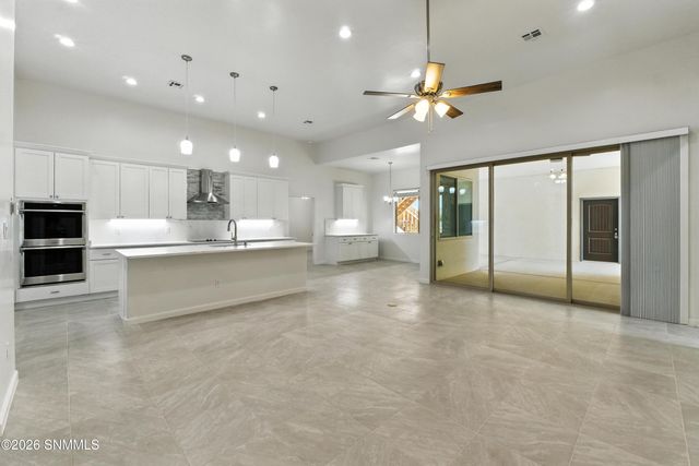 6225 Belvedere Loop, Las Cruces, NM 88012