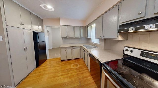 223 Randel Avenue, Akron, OH 44313