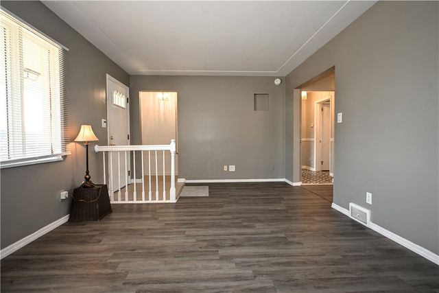 1055 DENNIS AVENUE, Monessen, PA 15062